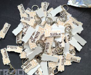 Breloki firmowe druk 3D