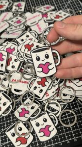 Breloki marketingowe z logo